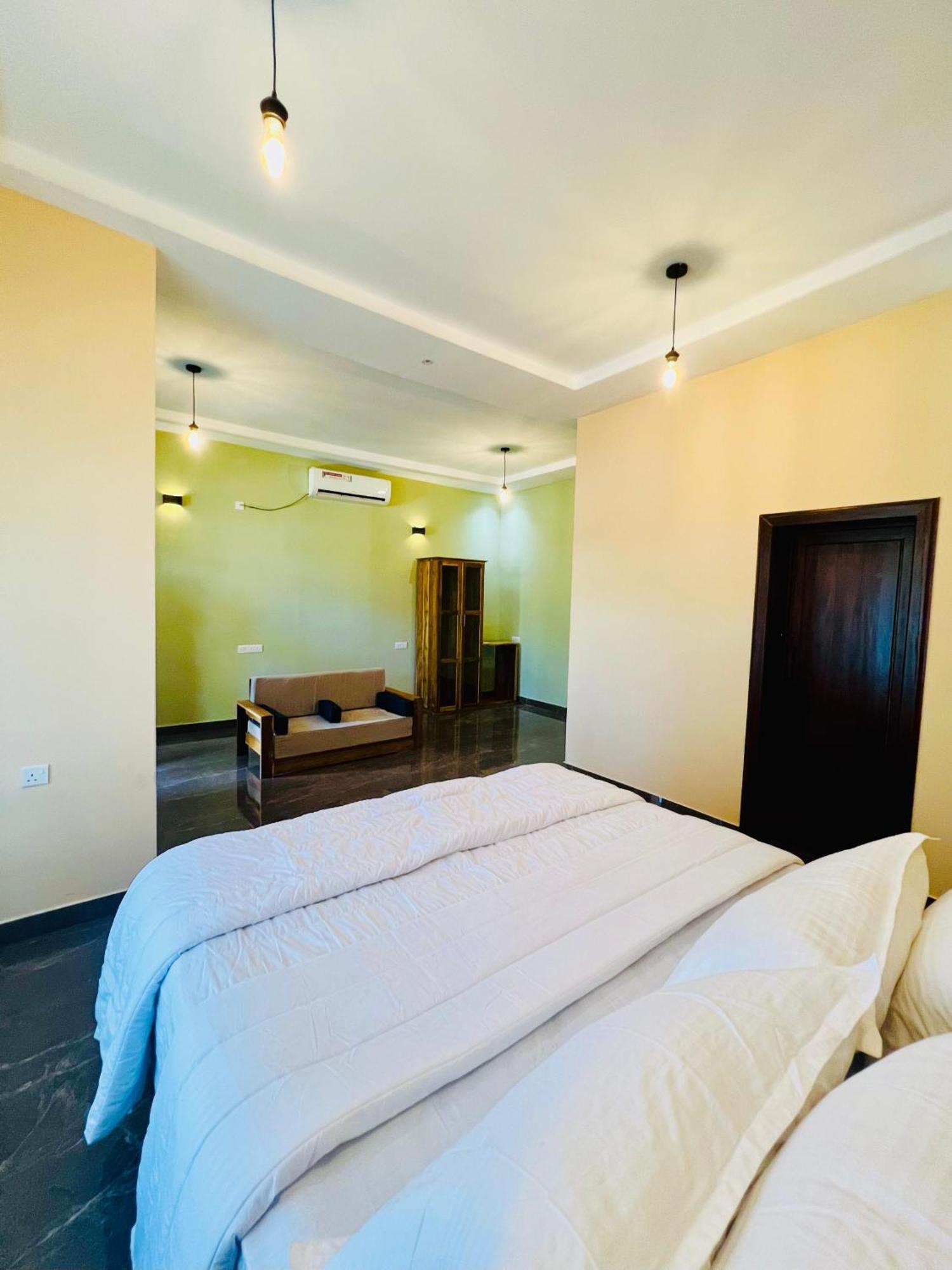 Sound Sleep Resort Аругам Экстерьер фото